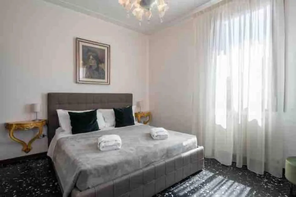 Ca' Pesaro Rooftop Terrace Apartment. Venice Apartment