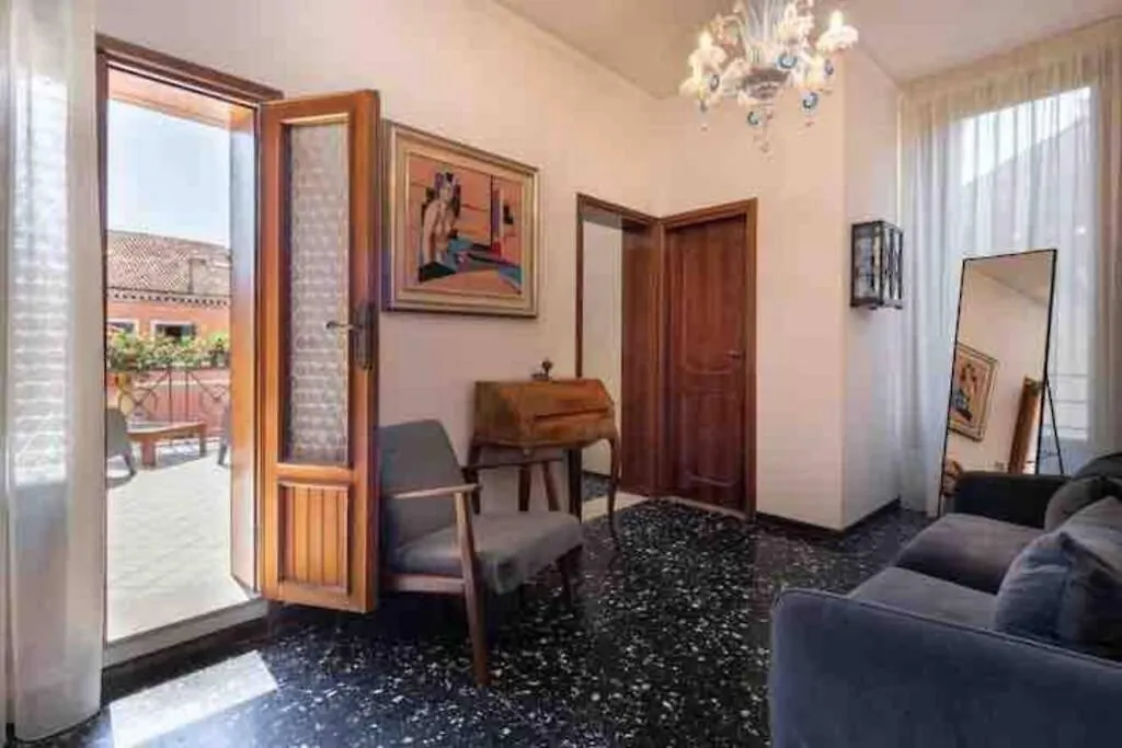 Ca' Pesaro Rooftop Terrace Apartment. Venice 0*,  Italy